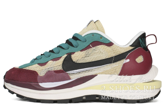 Кроссовки Nike Sacai Vaporwaffle Villain Red Neptune Green DD3035-200 бордовые
